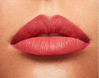 Preenchimento labial Porto NewAge Clinic